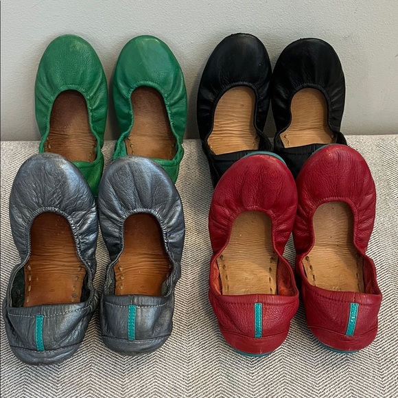 Bundle- 4 Pairs of Tieks - Green, Black, Silver, Red Size 9 - Picture 1 of 15